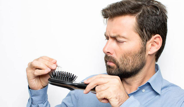 Causes de perte de cheveux Causes de perte de cheveux